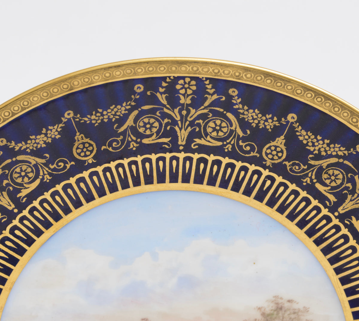 Antique Wedgwood China Hand Painted Tazza With River Scene & Wooden Bridge A/F (3138)