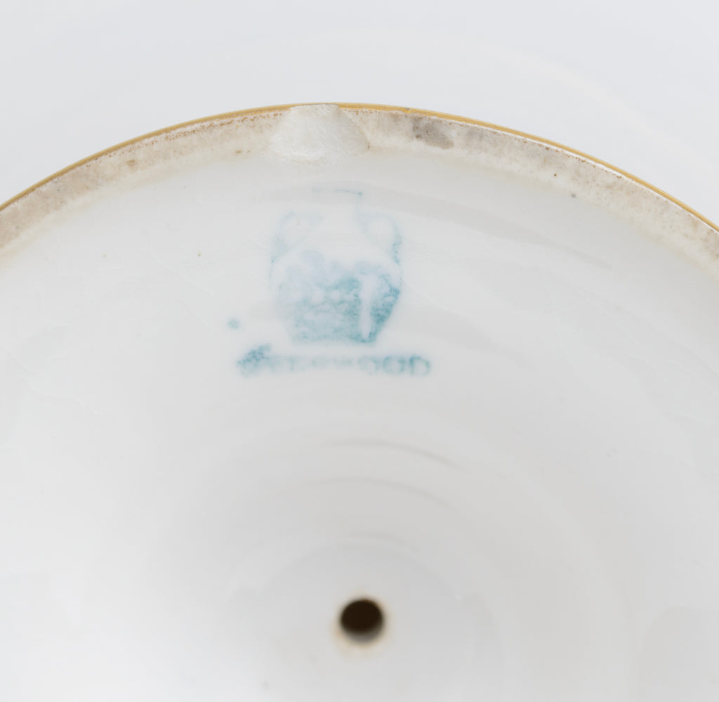 Antique Wedgwood China Hand Painted Tazza With River Scene & Wooden Bridge A/F (3138)