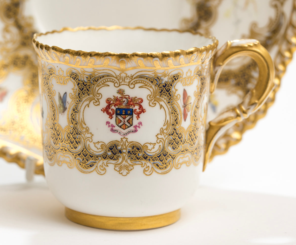 Antique Royal Worcester China Armorial Teacup Trio Walker Family Crest (3168)