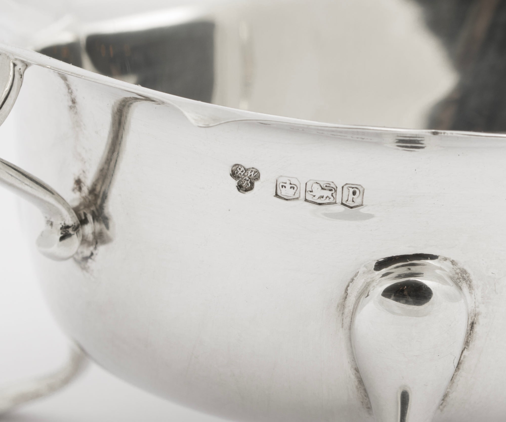 Antique Harrods Sterling Silver Sauce Boat Hallmarked Sheffield 1932 (3267)