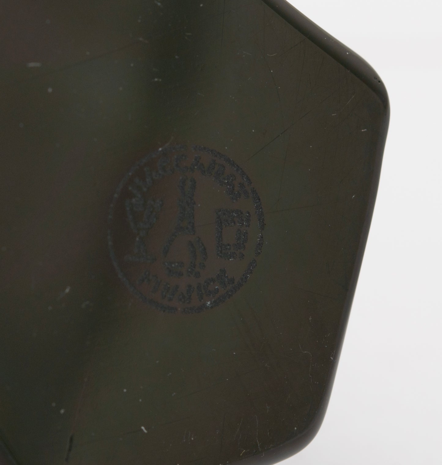 Baccarat French Moulded Crystal Art Glass Black Bear Sculpture (3280)