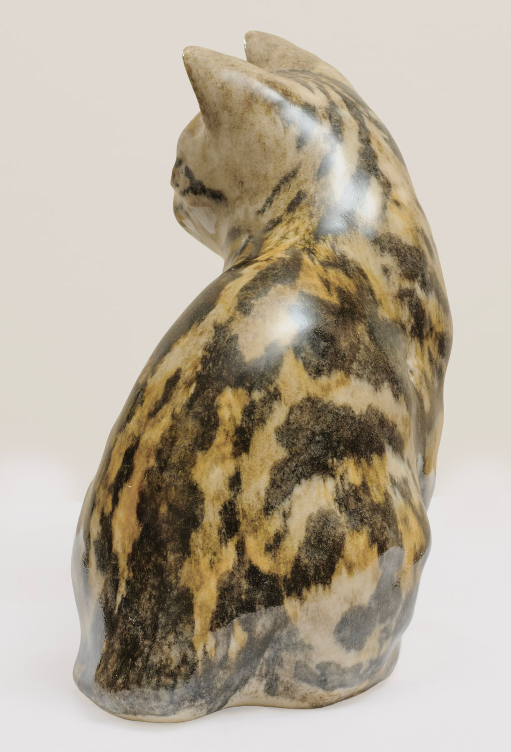 Vintage Winstanley Size 3 Pottery Sitting Tabby Cat With Glass Eyes - Signed (3289)