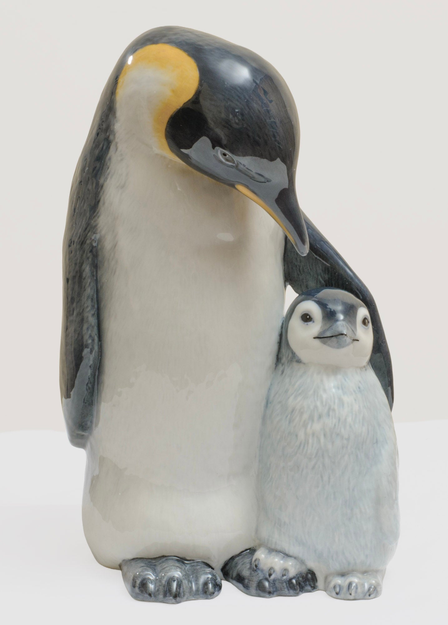 Vintage Royal Copenhagen Penguin & Chick Figure Model 088 (3290)