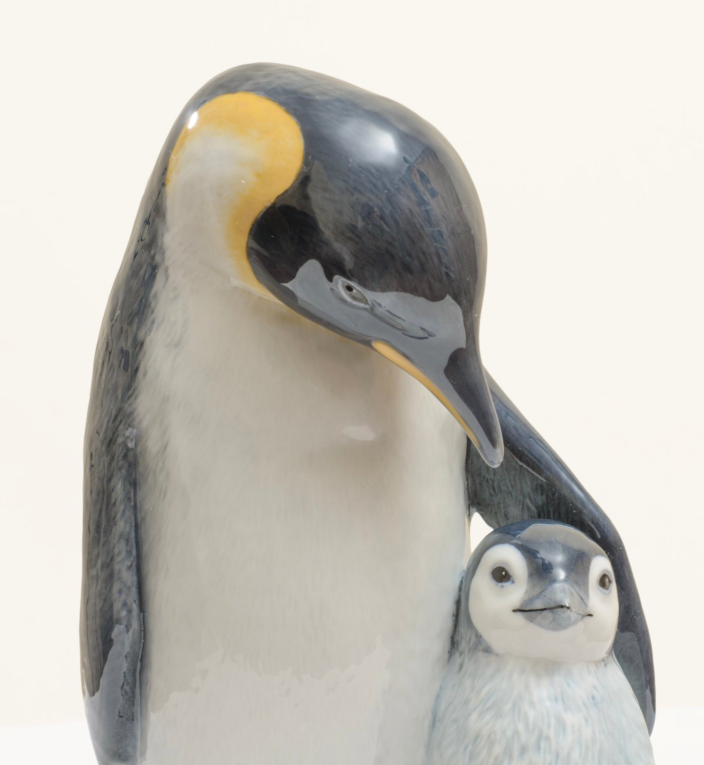 Vintage Royal Copenhagen Penguin & Chick Figure Model 088 (3290)