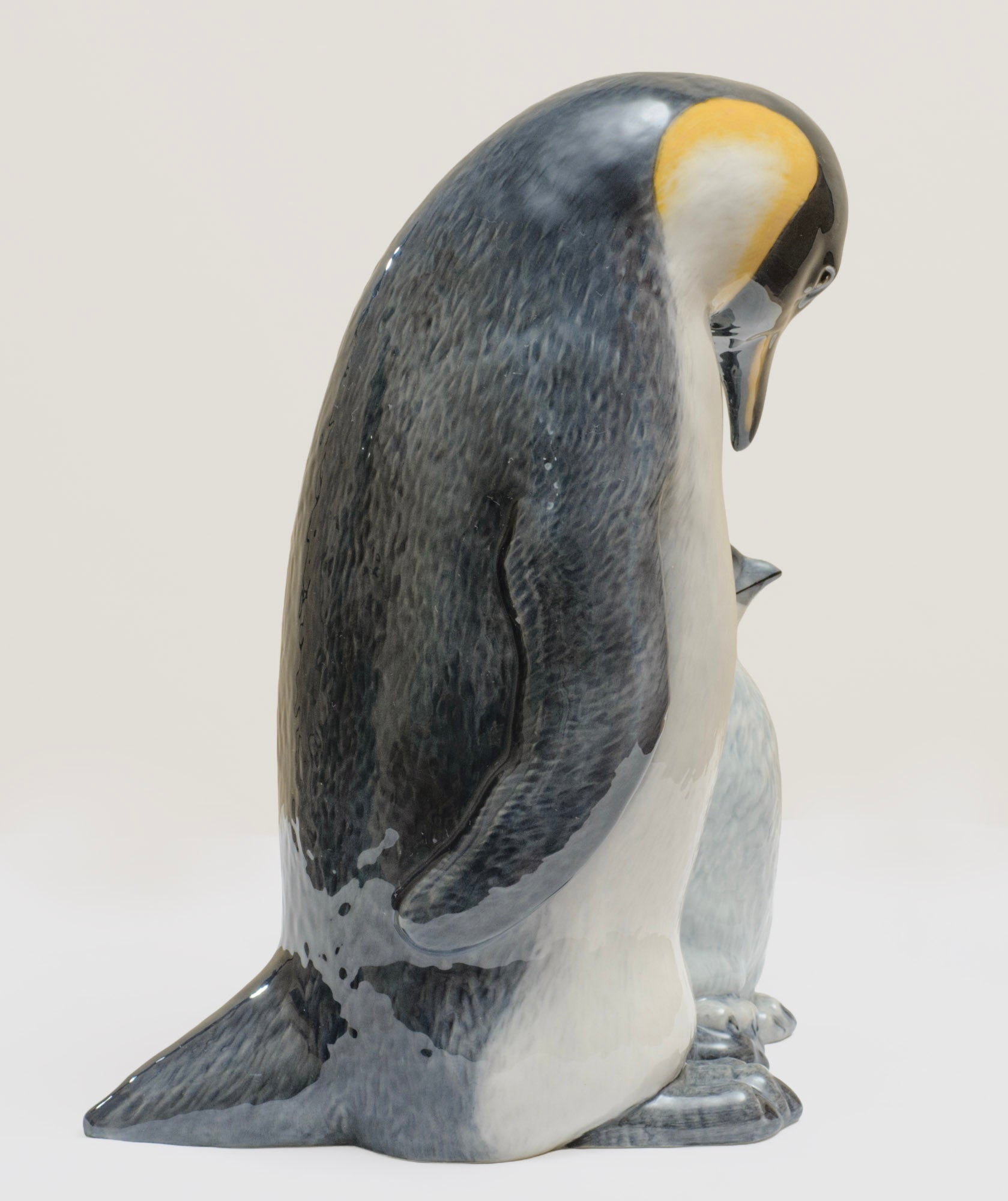 Vintage Royal Copenhagen Penguin & Chick Figure Model 088 (3290)