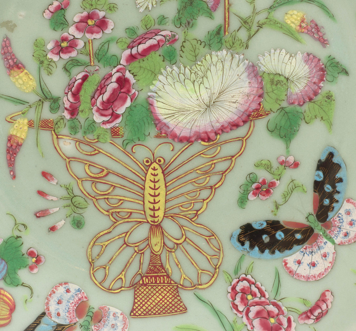 Antique Chinese Porcelain Rose Canton Celadon Plate Hand Painted Famille Rose(3304)