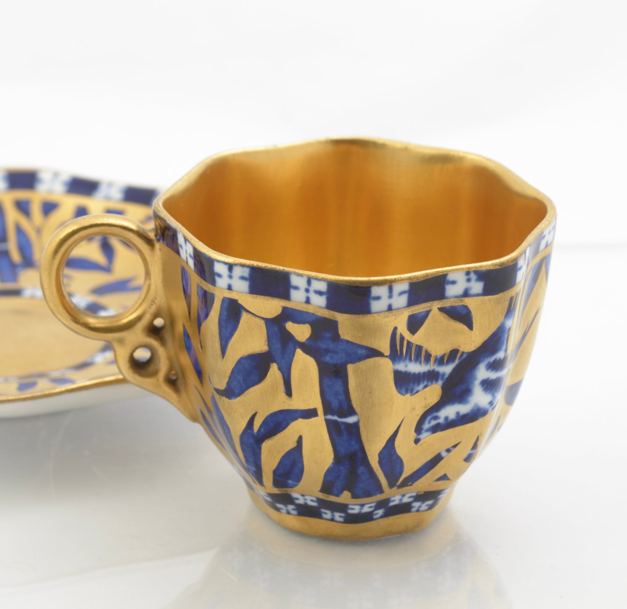 Antique Coalport Japanese Grove Fluted Demi-Tasse Cup & Saucer Blue/Gilt (3320)