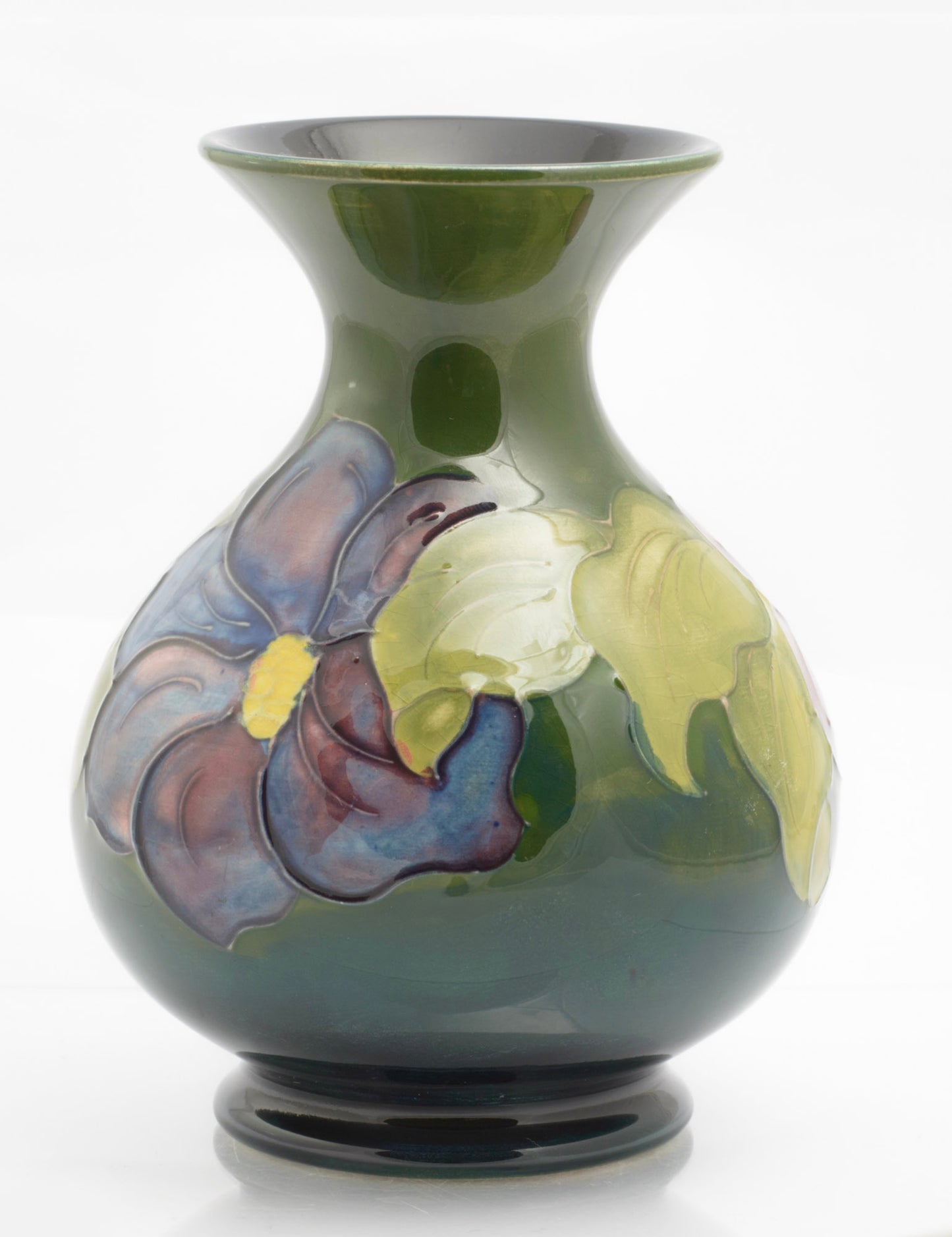 Vintage Moorcroft Tubelined Clematis Pattern Art Pottery Vase Green / Blue(3343)