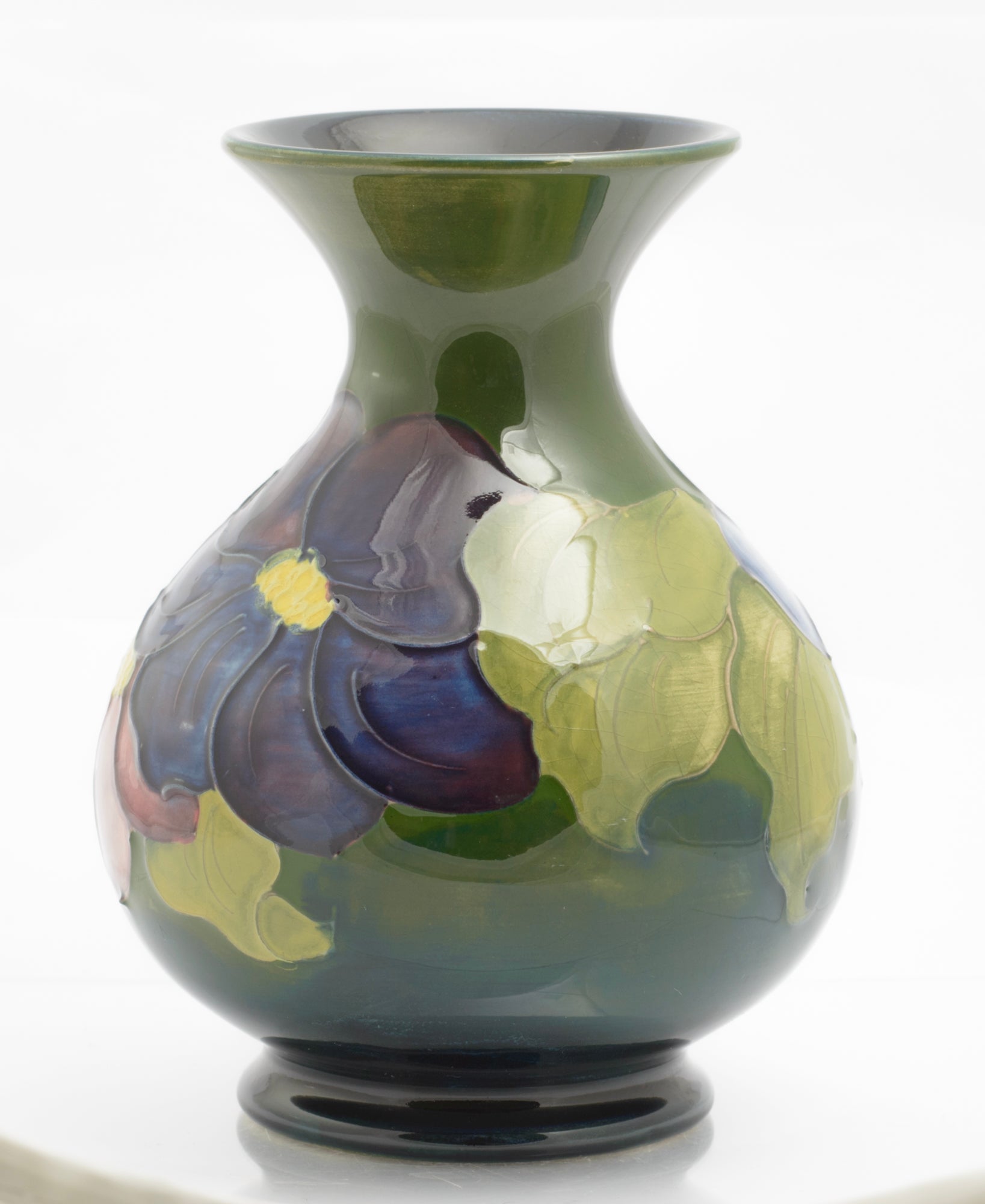 Vintage Moorcroft Tubelined Clematis Pattern Art Pottery Vase Green / Blue(3343)