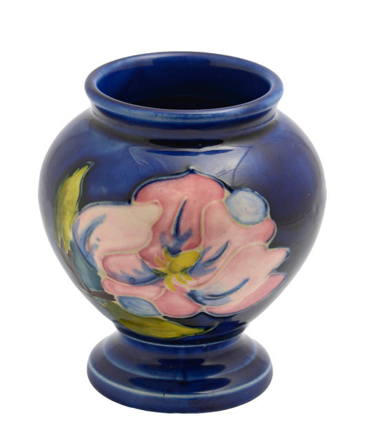 Vintage Moorcroft Tubelined Pottery Vase Magnolia Pattern Blue Ground (3349)