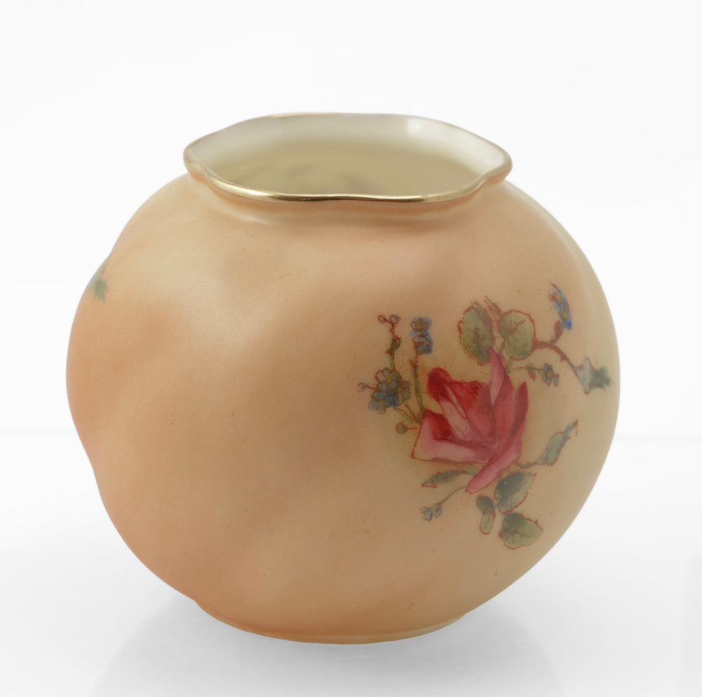Antique Royal Worcester blush ivory posy vase - side view showing rose spray on apricot ground, 1914