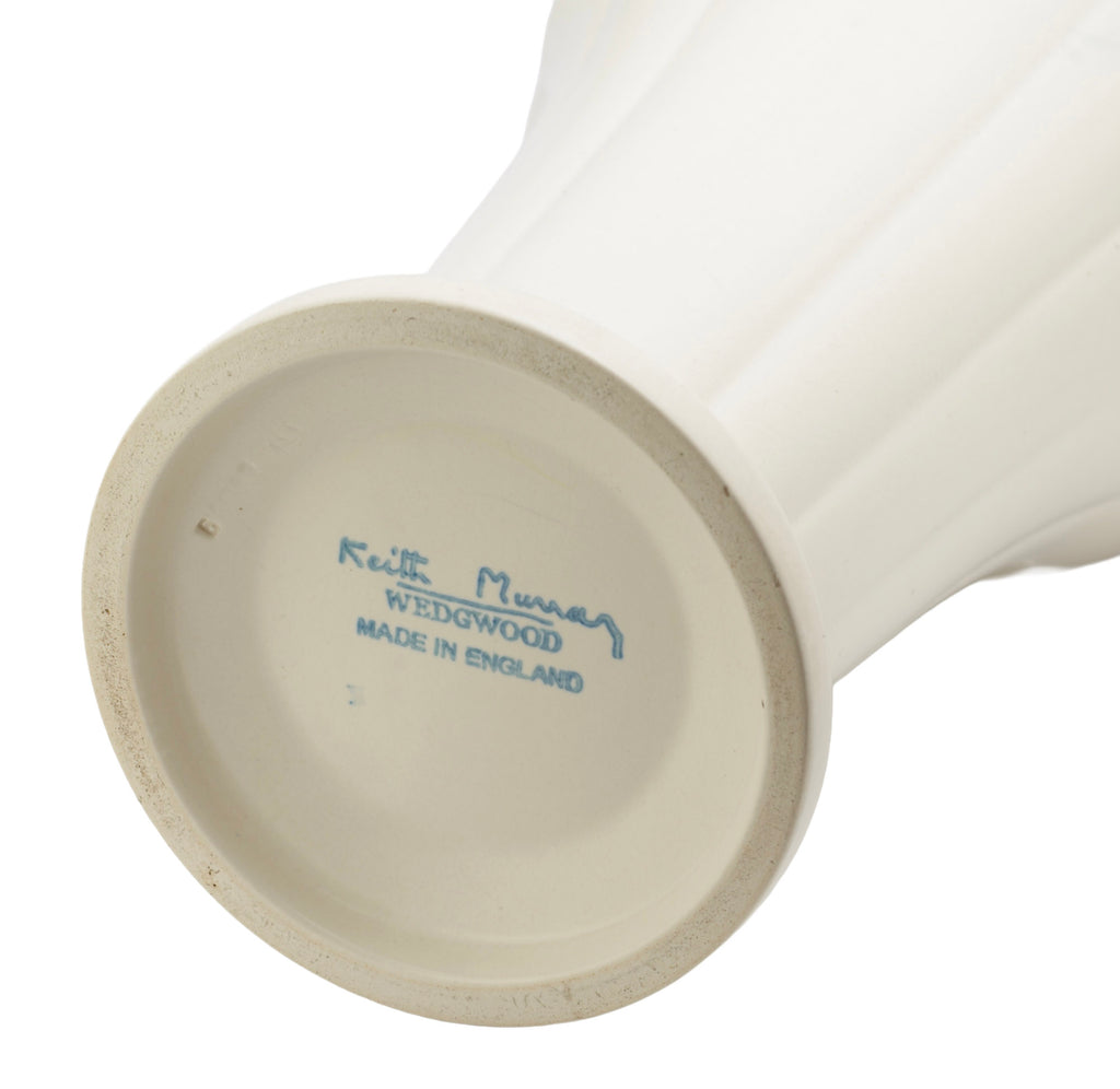 Wedgwood Keith Murray cream glazed fluted vase - underside showing blue Keith Murray facsimile signature above Wedgwood and Made in England factory marks