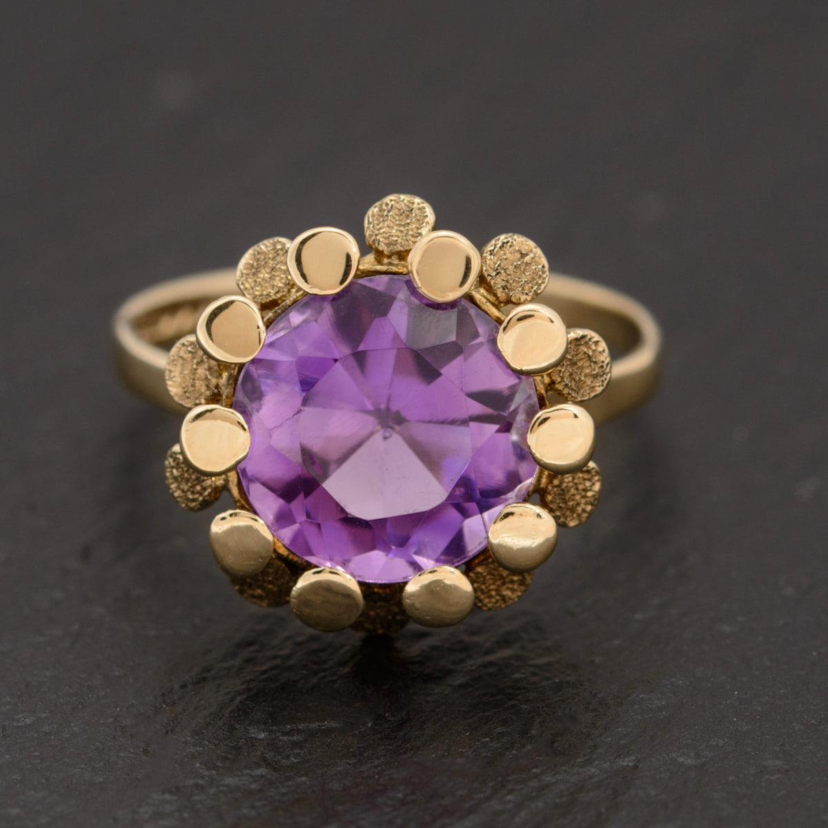 Vintage Modernist Amethyst Gemstone Ring In 9ct Gold 1970's Retro (A1539)