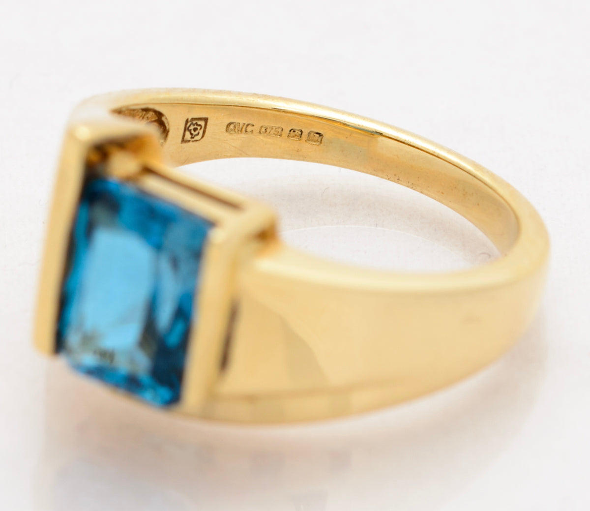 9ct Gold & Natural Sky Blue Topaz Unisex Signet/Dress Ring QVC 2001 (A1556)