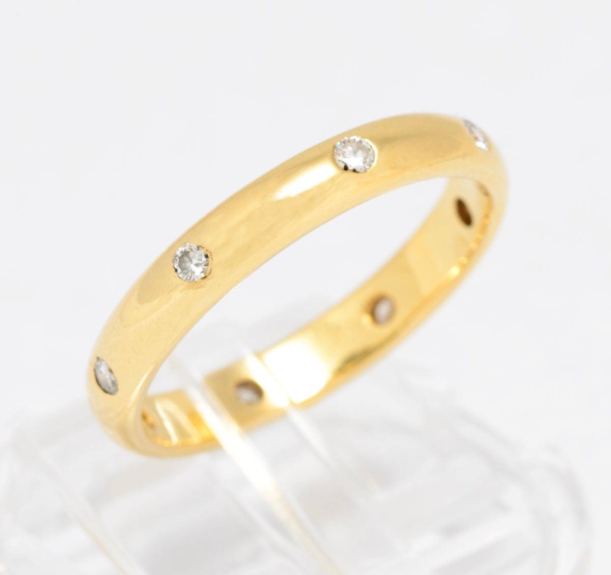 18ct Gold & Diamond Studded Wedding Band Ring 2000 Hallmark - Boxed (A1584)