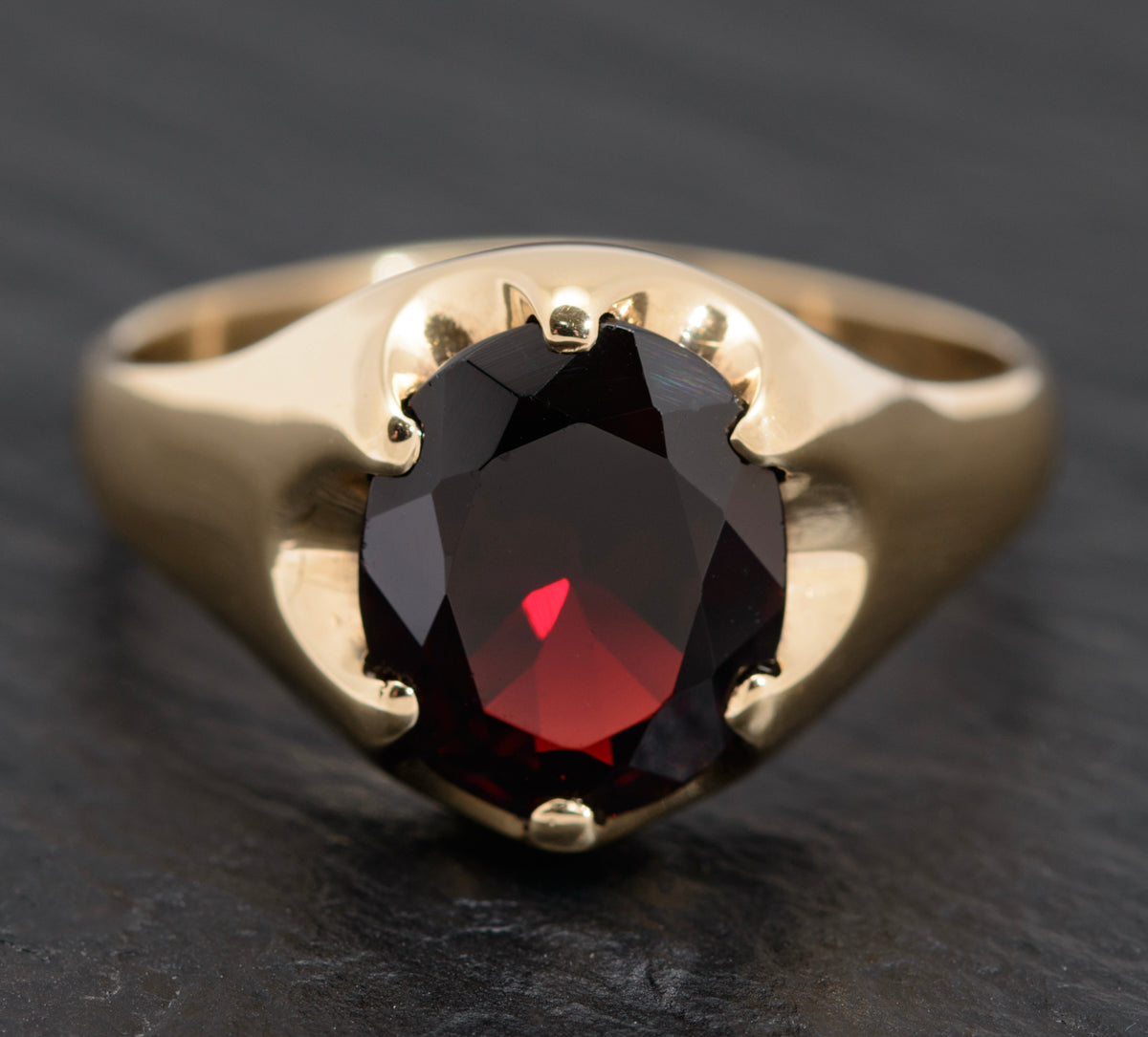 Vintage 9ct Gold & Garnet Gemstone Large Mens Signet Ring 1970's (A1605)