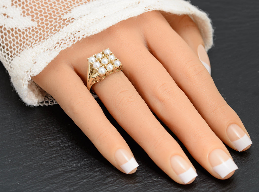Vintage 9ct Gold & Cultured Pearl Dress / Cocktail Ring London 1974 UK Size P (A1616)