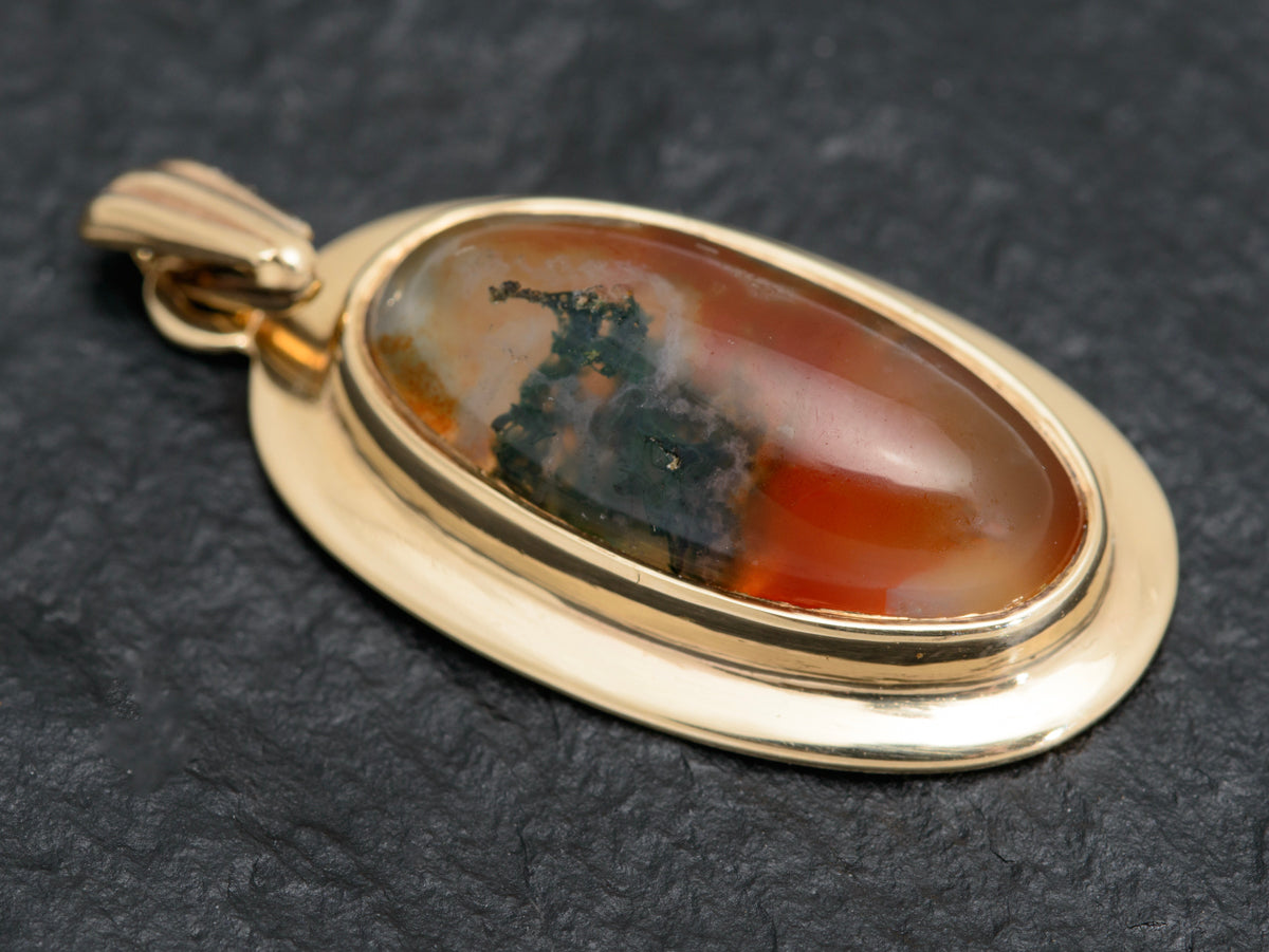 Vintage 9ct Gold Pendant With Moss Agate Polished Cabochon Hallmarked 1971 (A1634)