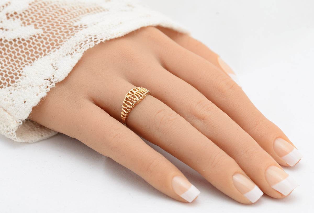 Vintage 9ct Gold Modernist Design Ring With Open Work 1960's Retro (A1746)
