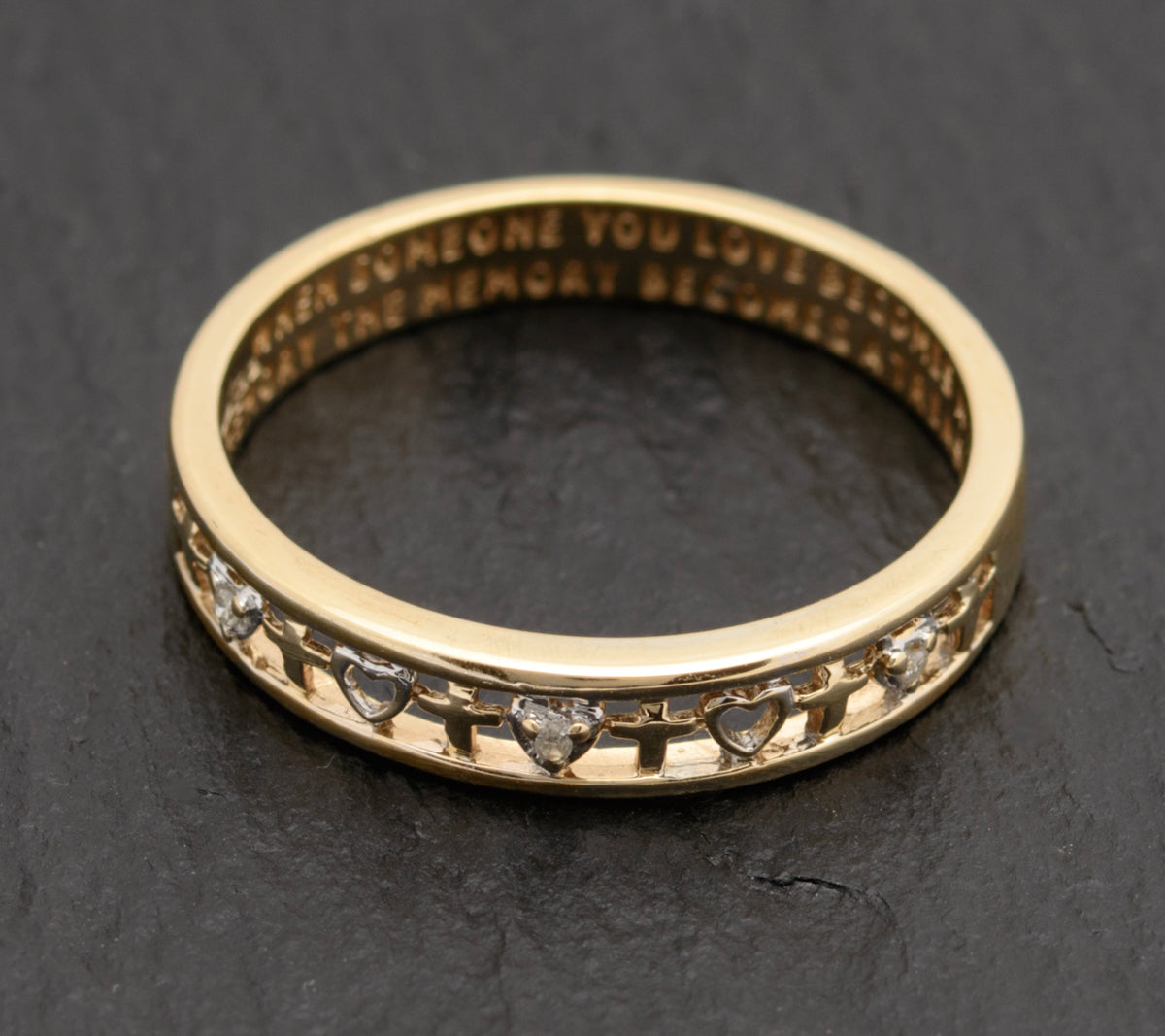 9ct Gold Love Token/Memory Motto Ring With Diamonds & Hearts UK Size S (A1747)