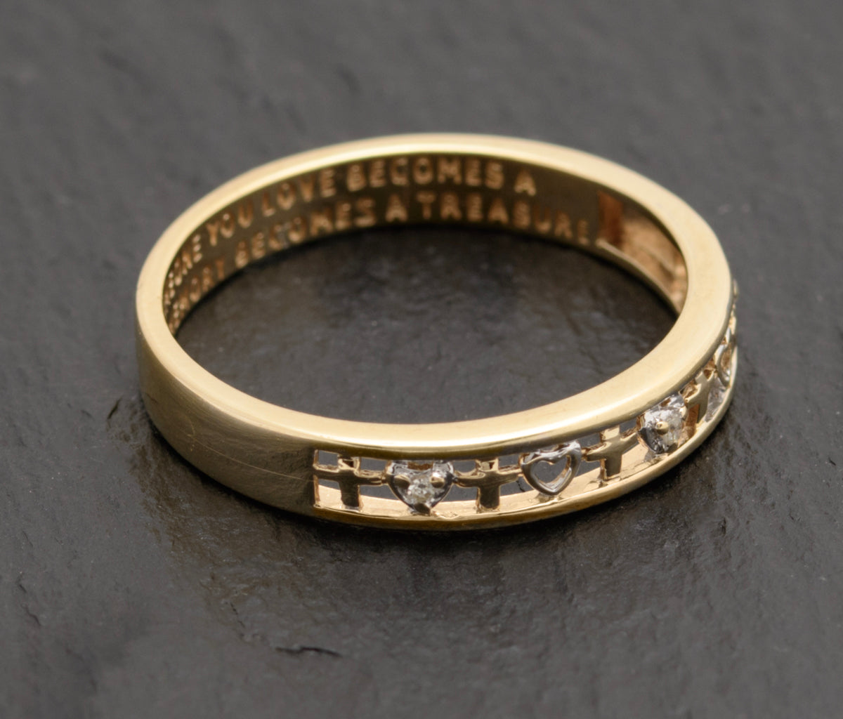 9ct Gold Love Token/Memory Motto Ring With Diamonds & Hearts UK Size S (A1747)