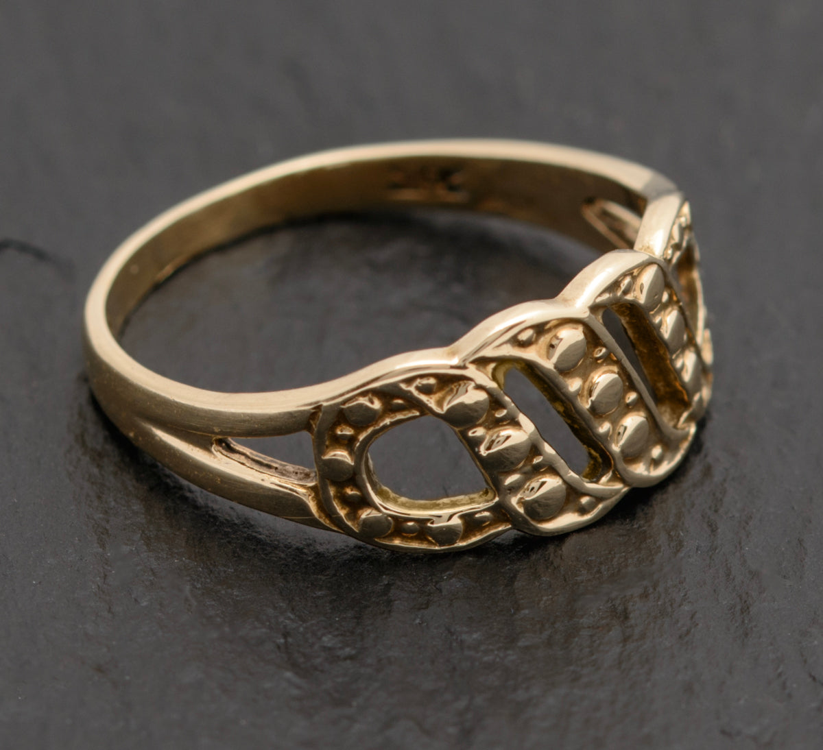 Vintage Solid 9ct Gold Ring With Open Work Endless Knot Size L London 1982 (A1749)