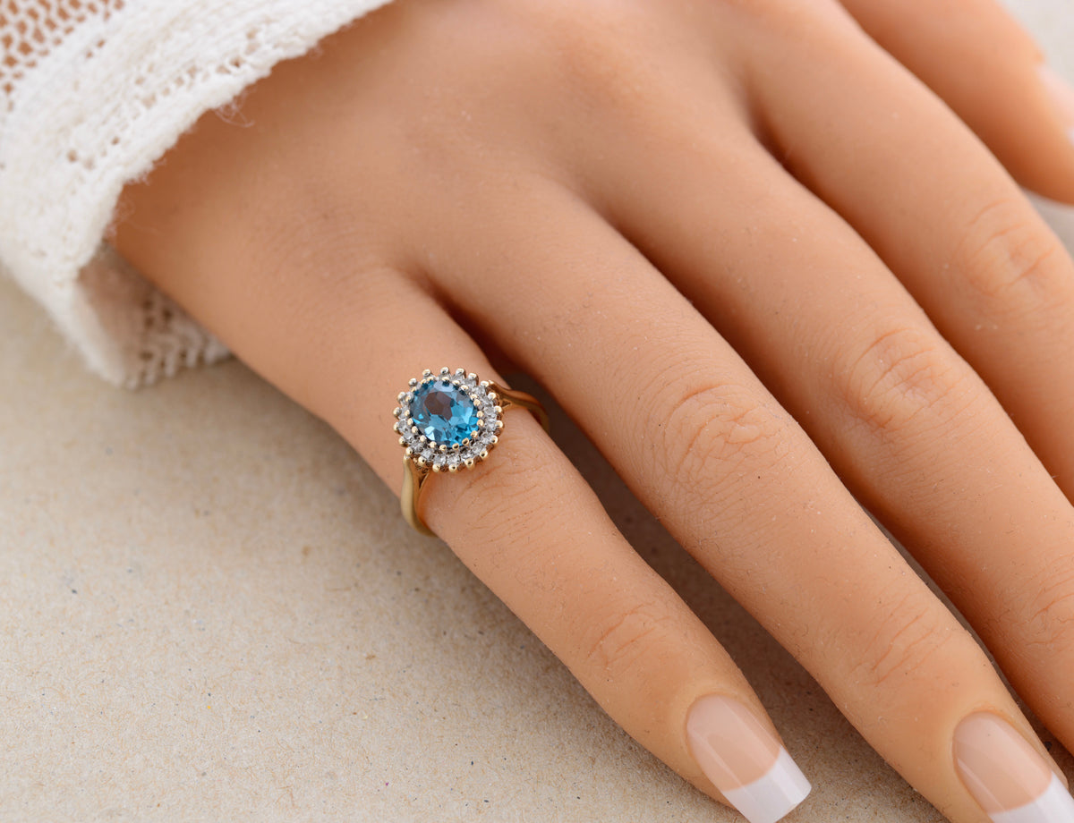 Vintage 1980's Natural London Blue Topaz With Diamond Halo Ring 9ct Gold (A1766)
