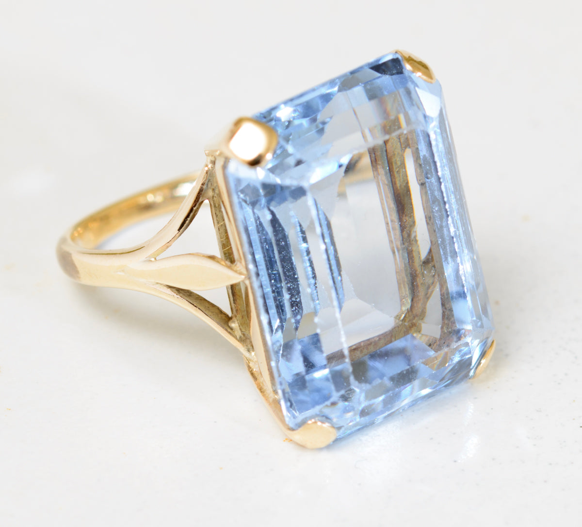 Vintage 9ct Gold Gemstone Ring With Huge 26 Carat Blue Spinel (Lab Created) (A1776)