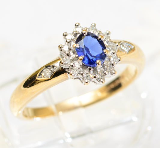 9ct Gold Ring With Central Sapphire & Diamond Halo & Shoulders (A1799)