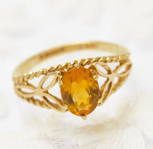 Vintage 9ct Gold Ring With Orange Citrine Gemstone Open Work Shoulders (A1820)