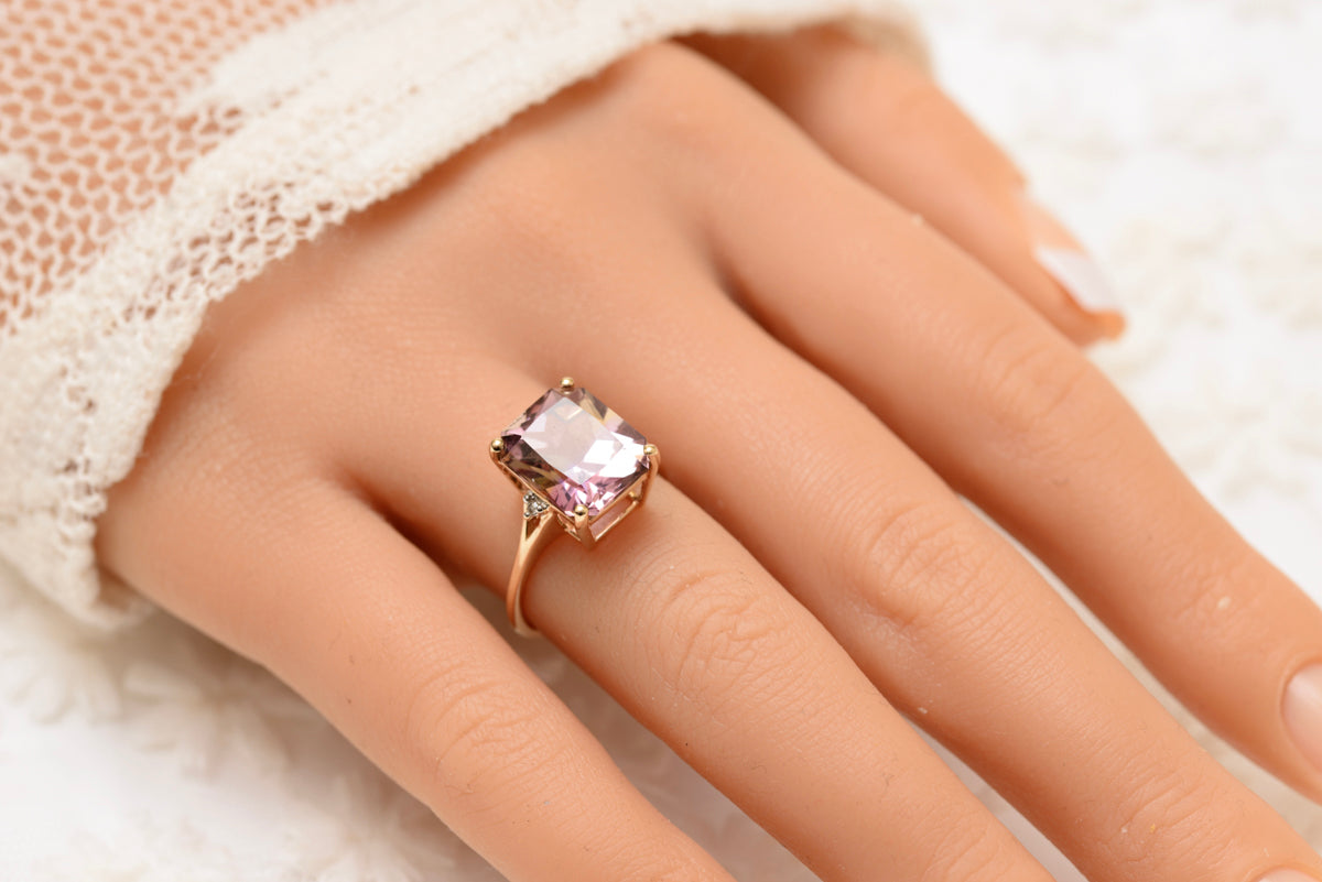 9ct Gold & Natural 6.5 Carat Ametrine Gemstone Ring With Diamond Accents (A1830)