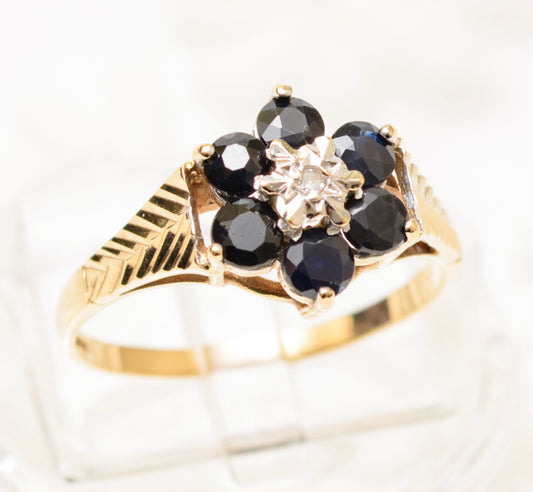Vintage Retro Design 9ct Gold Ring Natural Sapphire & Diamond Cluster (A1831)
