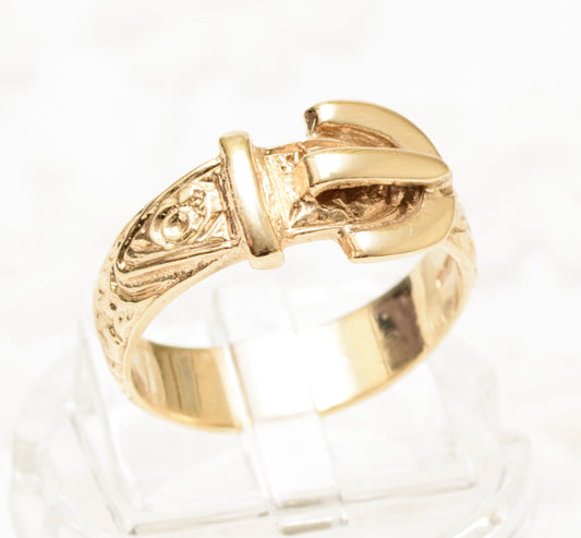 9ct Solid Gold Buckle Ring With Textured Band Sheffield Hallmark 1994 UK Size N (A1833)