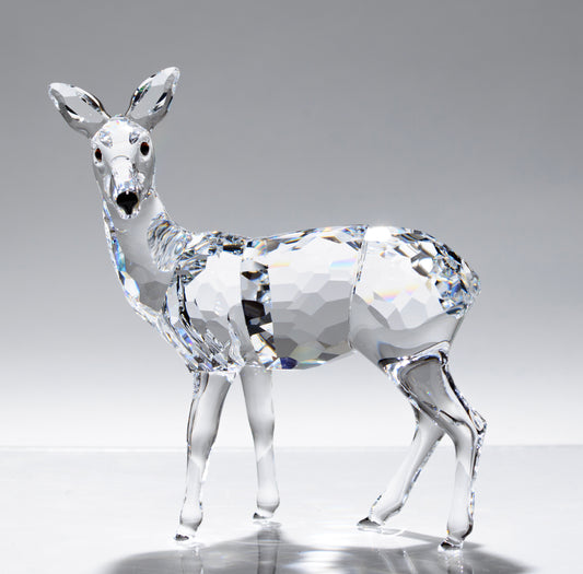 Quality Swarovski Crystal Glass Doe Deer Figure 247963 With Box & Cert (A1857G)