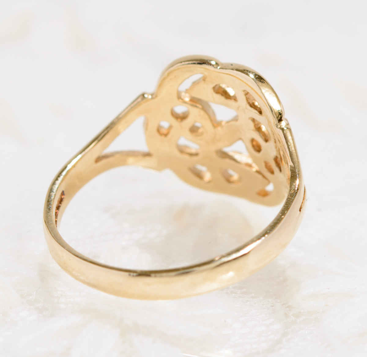 9ct Solid Gold Celtic Endless Knot Ring 1998 Hallmark UK Size M1/2 In Presentation Gift Box (A1860)