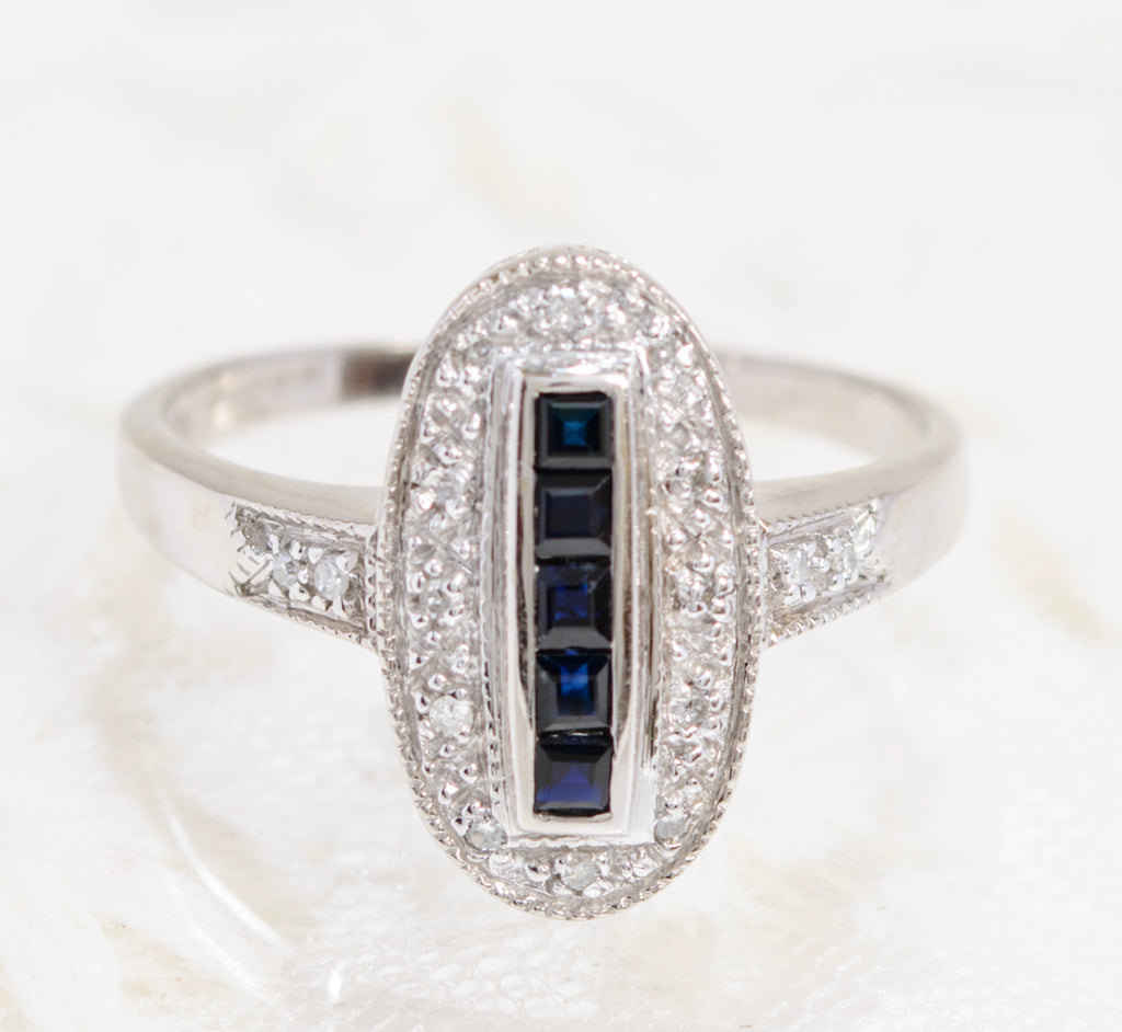 9ct White Gold Natural Sapphire & Diamond Ring Art Deco Design UK Size R In Presentation Box  (A1862)