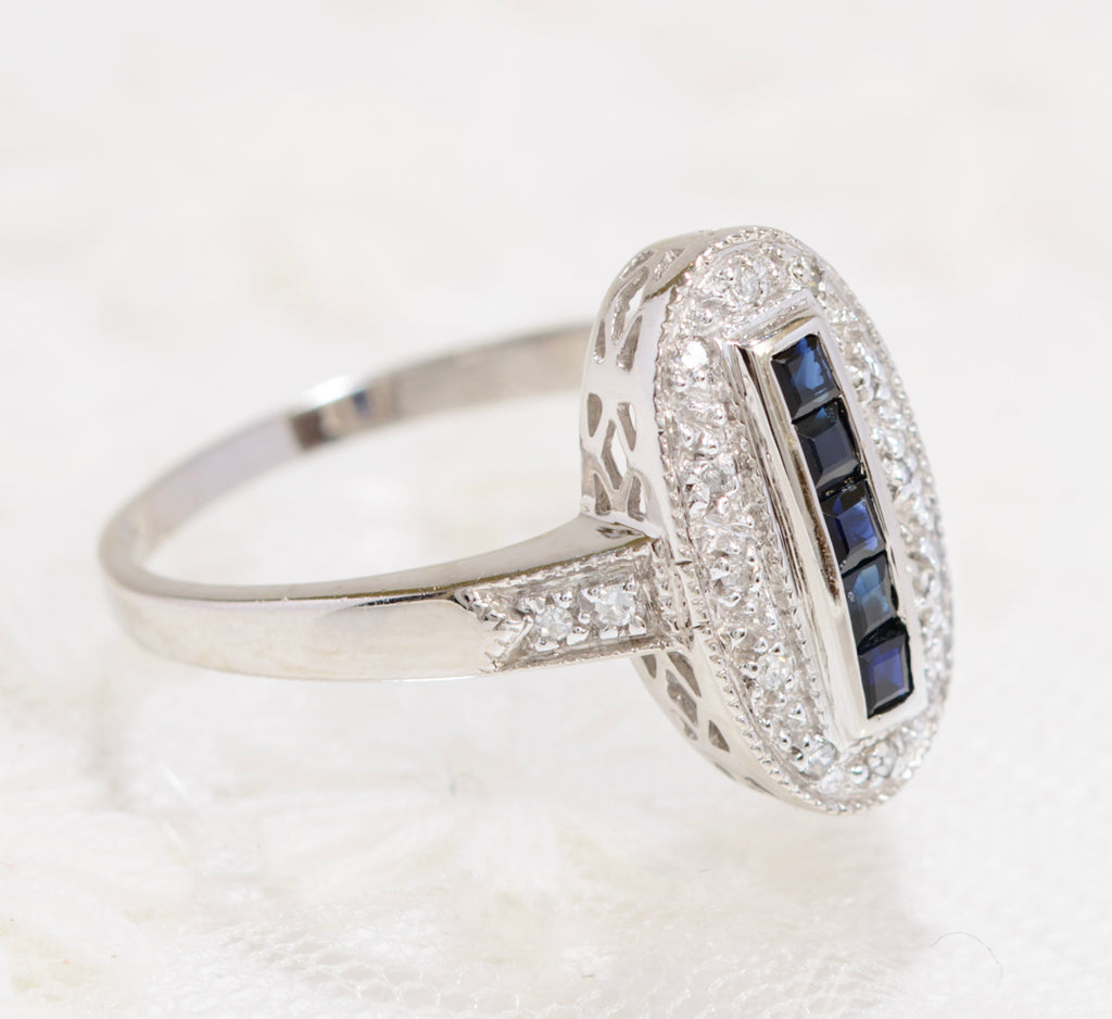 9ct White Gold Natural Sapphire & Diamond Ring Art Deco Design UK Size R In Presentation Box  (A1862)