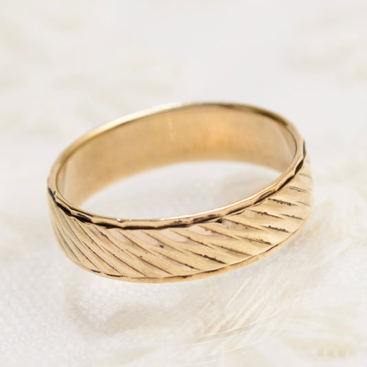 Vintage 9ct Canadian Gold Textured Band Ring By Siffari Wedding Jewellery (A1889)