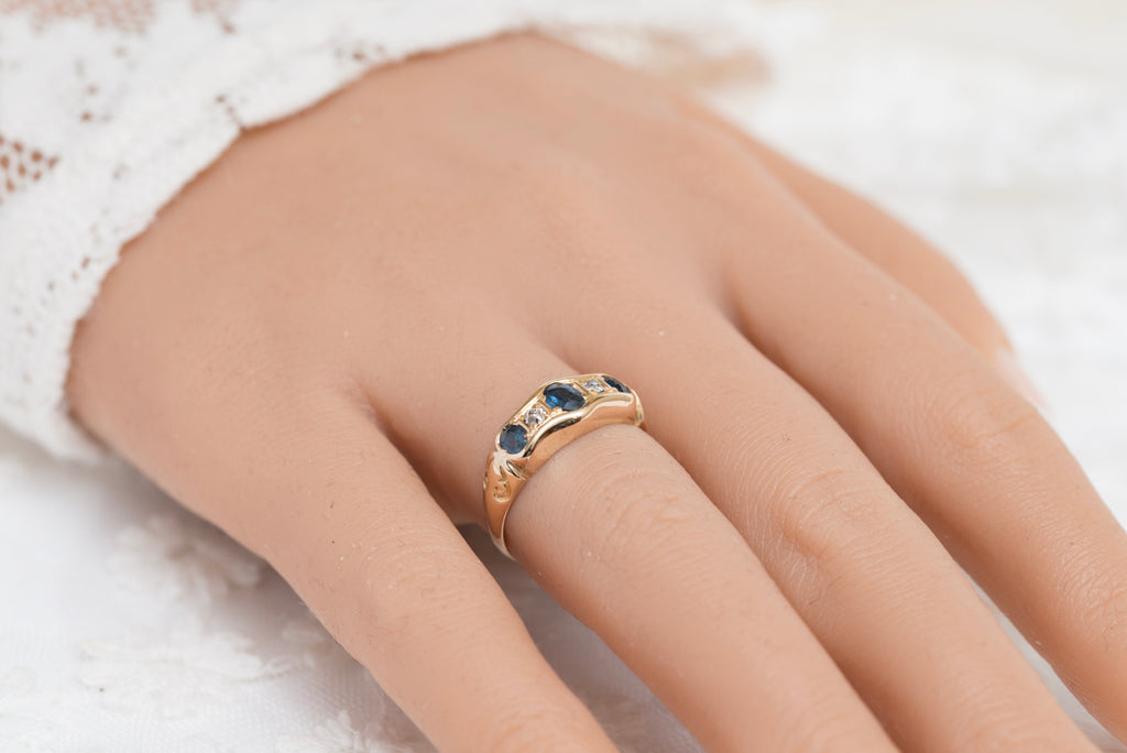 Antique 18ct Gold Natural Sapphire & Diamond Ring Chester 1912 Hallmark (A1903)