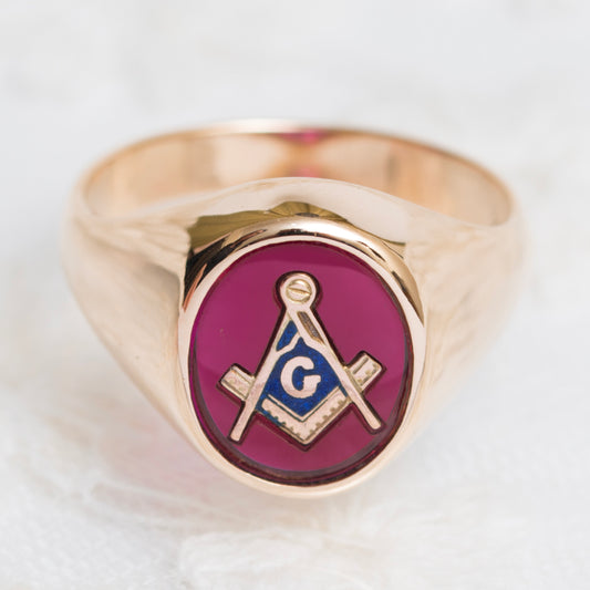 Vintage 14ct Gold Masonic Ring With Lab-Created Ruby Cabochon 1970's (A1904)