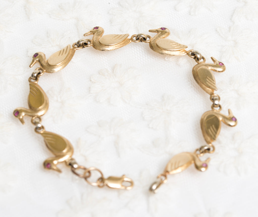 Vintage 9ct Gold & Natural Ruby Duck / Duckling Multi Link Bracelet (A1908)