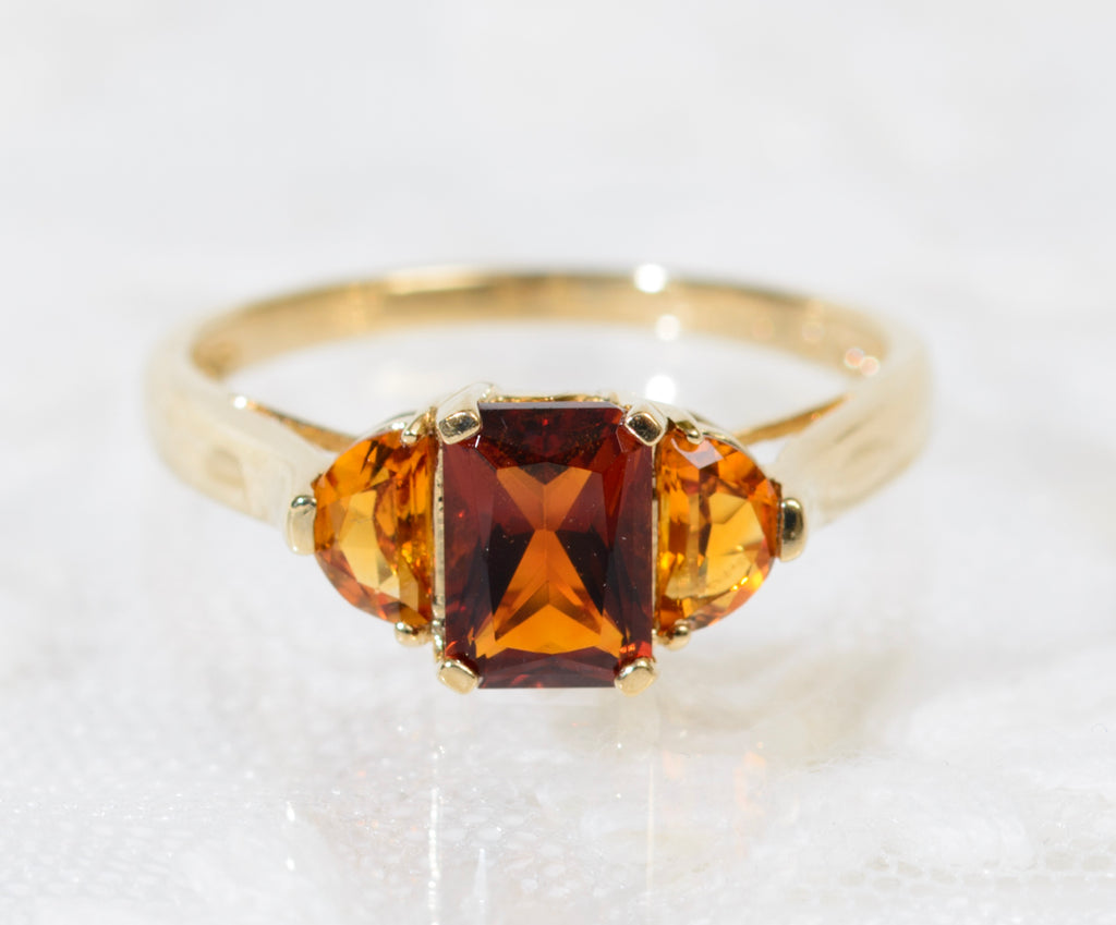 9ct Yellow Gold QVC Ring With Madeira & Orange Citrine Gemstones Hallmarked (A1911)