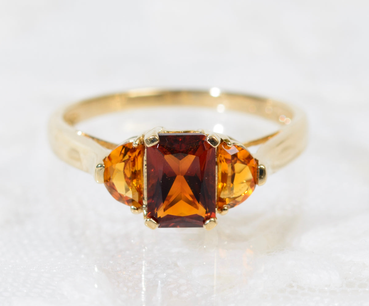 9ct Yellow Gold QVC Ring With Madeira & Orange Citrine Gemstones Hallmarked (A1911)