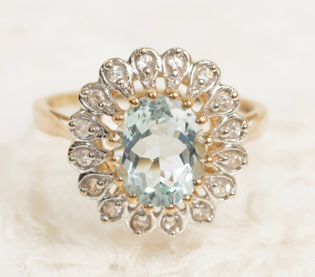 9ct Yellow Gold Ring With Large 2.37 Carat Natural Aquamarine Gemstone With Zircon Halo (A1968)
