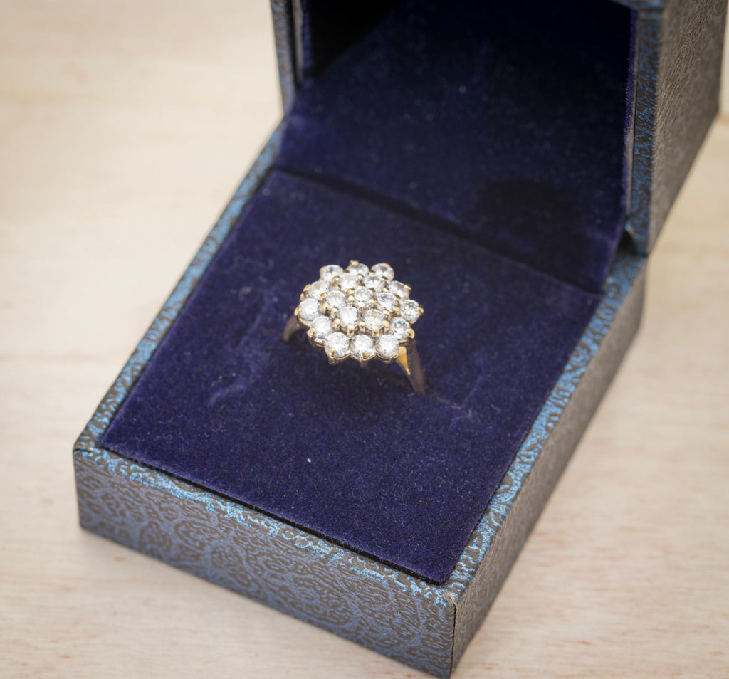 Vintage 9ct Yellow Gold Cluster Ring With CZ Gemstones Ladies UK Size I (A1986)