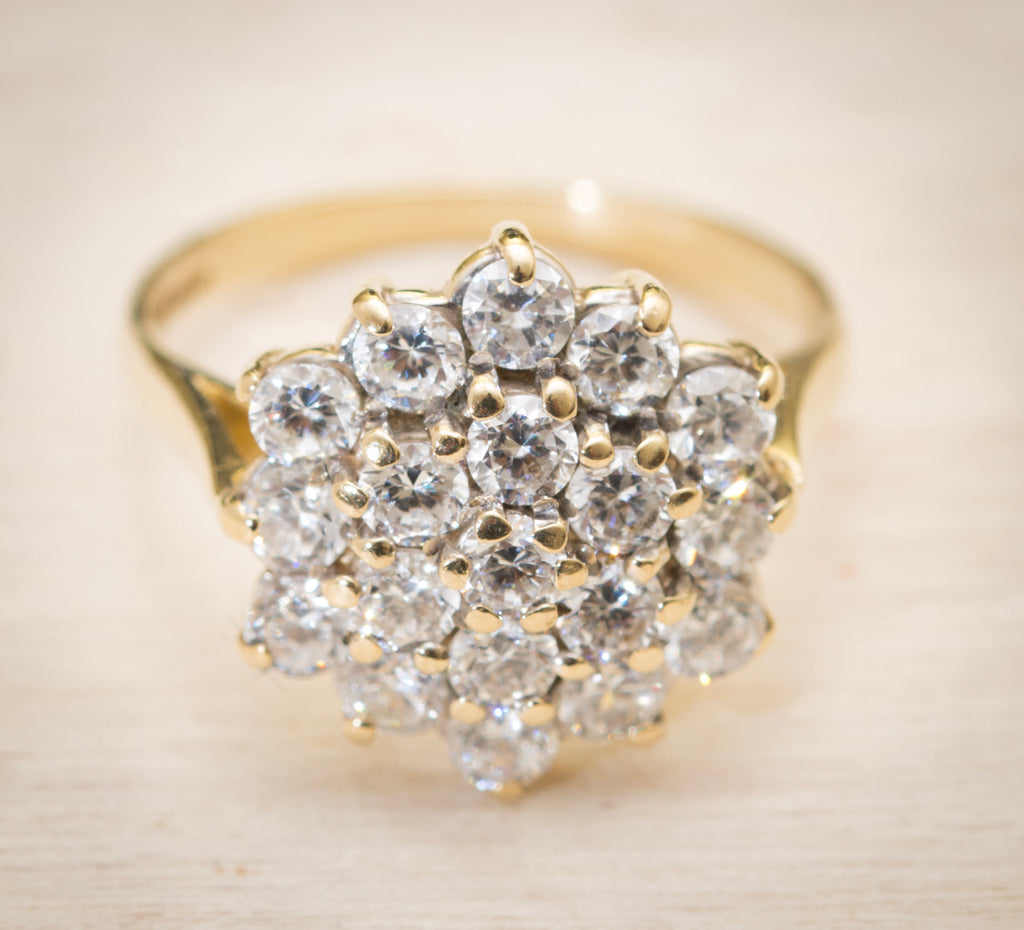 Vintage 9ct Yellow Gold Cluster Ring With CZ Gemstones Ladies UK Size I (A1986)