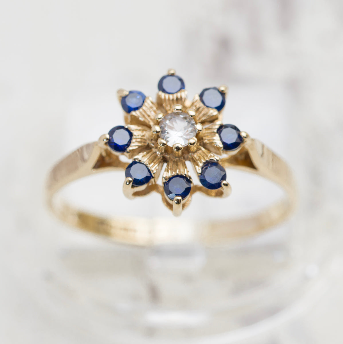 Vintage 9ct Yellow Gold Cluster Ring With Lab Created Sapphires & Clear Spinel UK Size O (A2015)