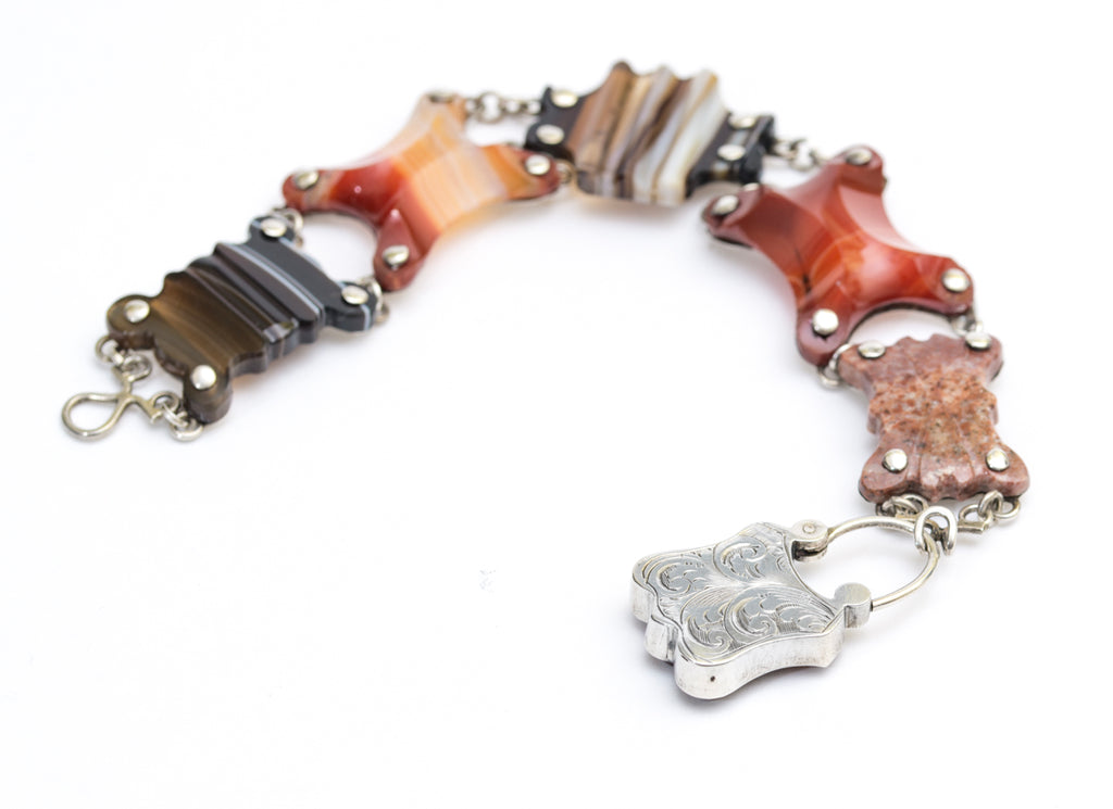 Antique Scottish Carved Agate Panel Bracelet Silver Mounts & Padlock Closure (A2027)