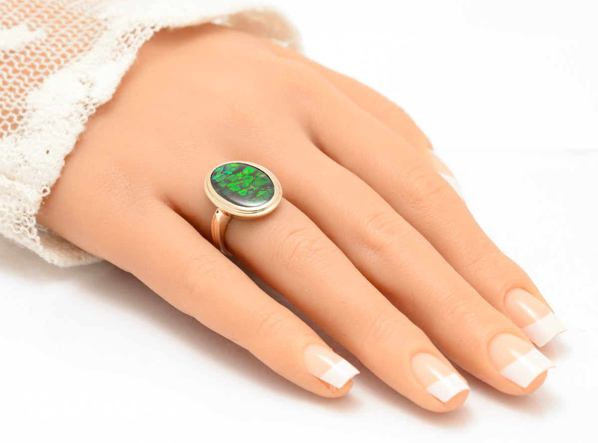 10K Yellow Gold & Canadian Ammolite Ring by Korite Large Oval Cabochon Size M1/2 (A2080)