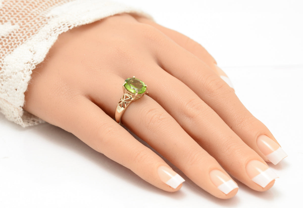 9ct Yellow Gold Solitaire Ring With Natural 3.25 Carat Peridot Gemstone Size N (A2081)